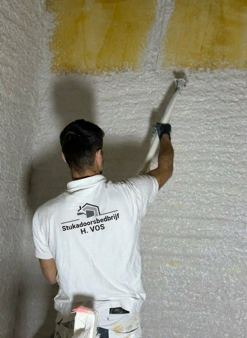 Stukadoorsbedrijf H. Vos vakmannen aan het werk